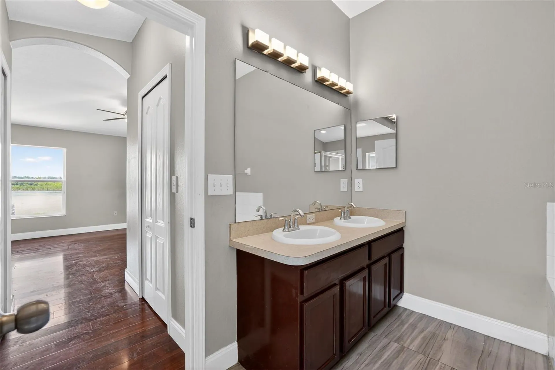 7513 Turtle View Drive Ruskin FL 33573