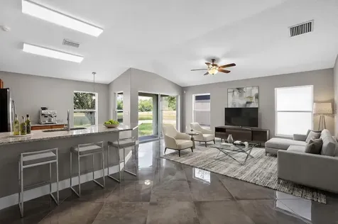 7513 Turtle View Drive Ruskin FL 33573