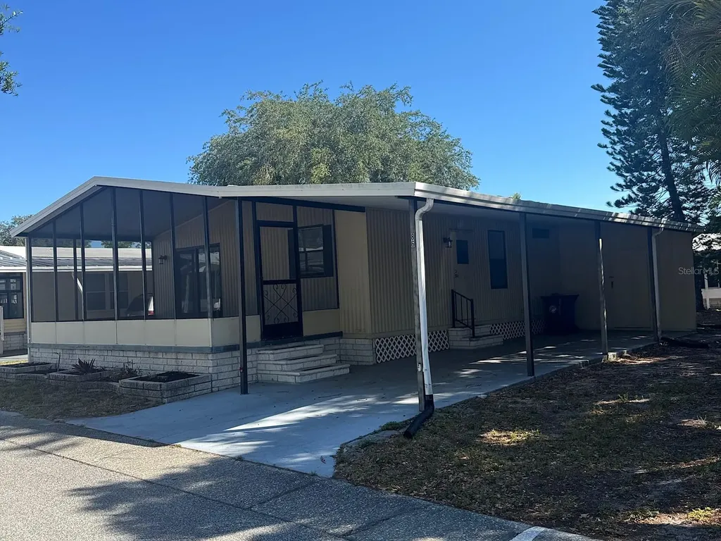 86 Pelican Drive N Oldsmar FL 34677