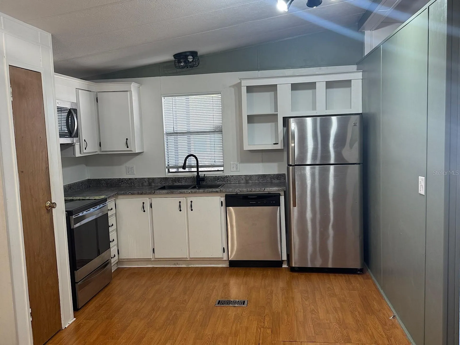 86 Pelican Drive N Oldsmar FL 34677