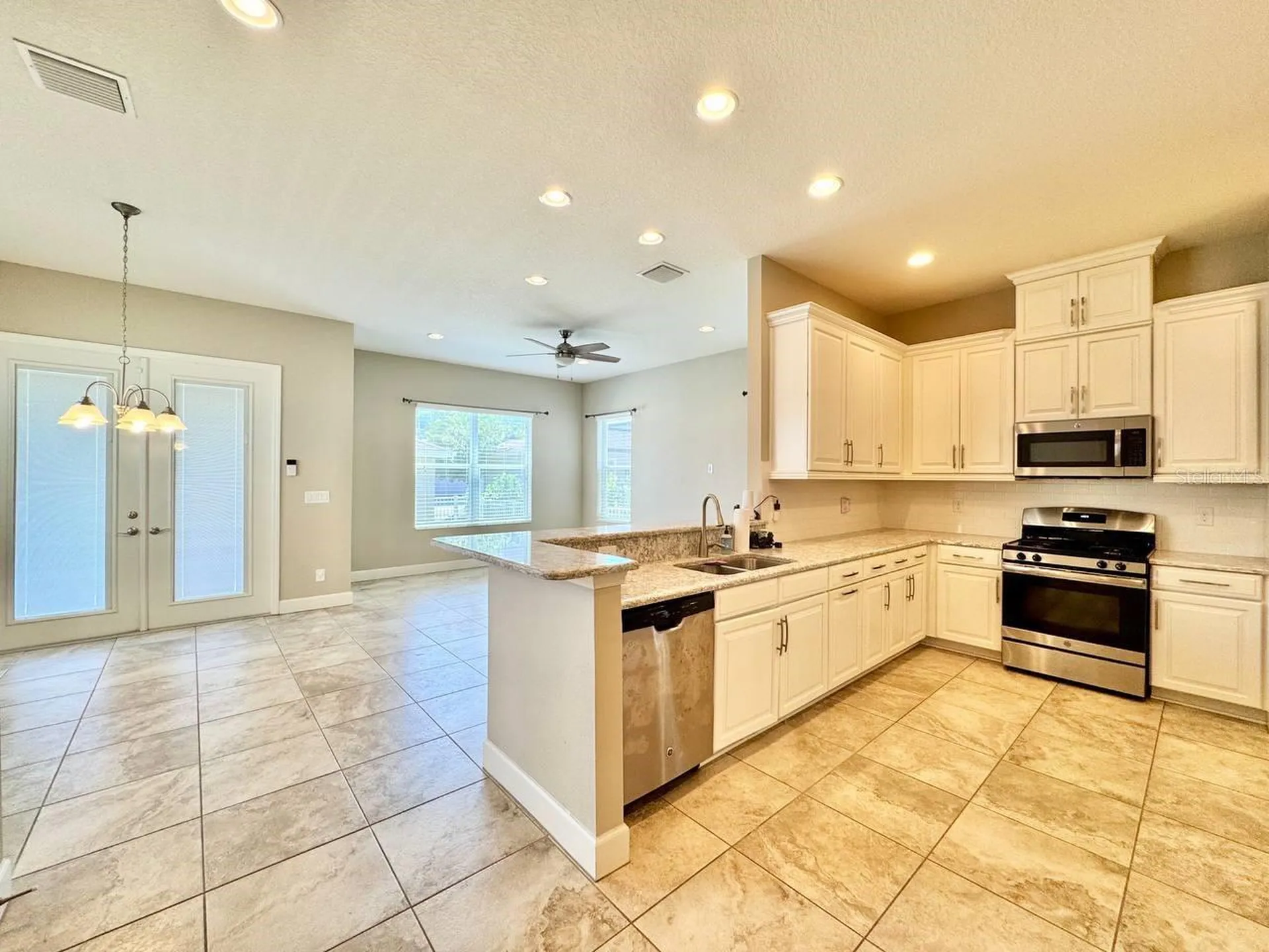 11127 Winthrop Lake Drive Riverview FL 33578