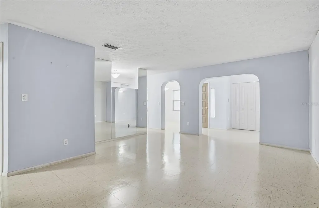 1026 W Rambla Street Tampa FL 33612