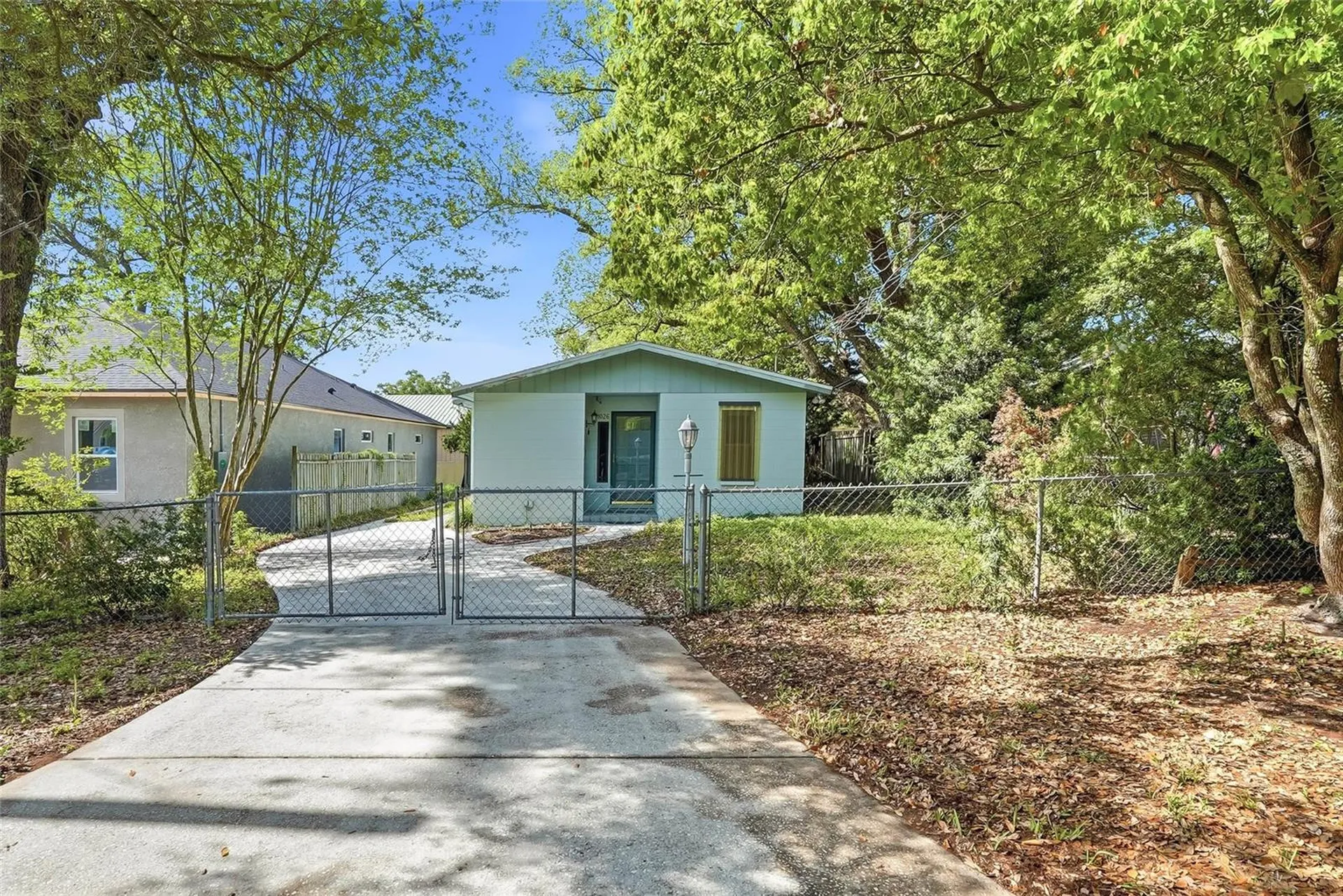 1026 W Rambla Street Tampa FL 33612