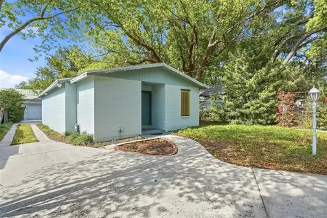 1026 W Rambla Street Tampa FL 33612