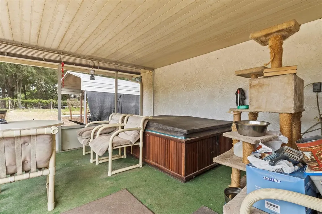 8220 E Derby Oaks Drive Floral City FL 34436