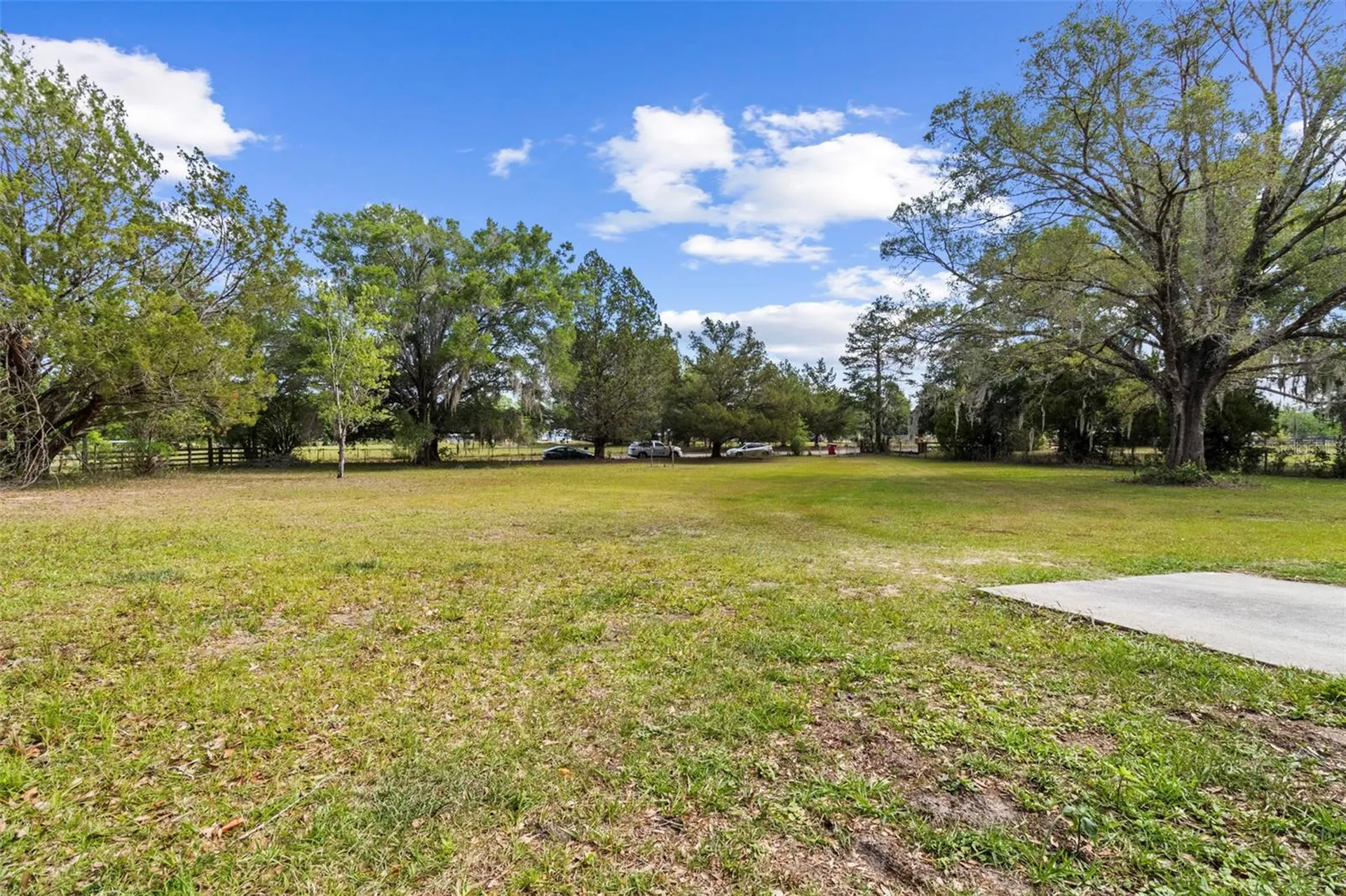 8220 E Derby Oaks Drive Floral City FL 34436