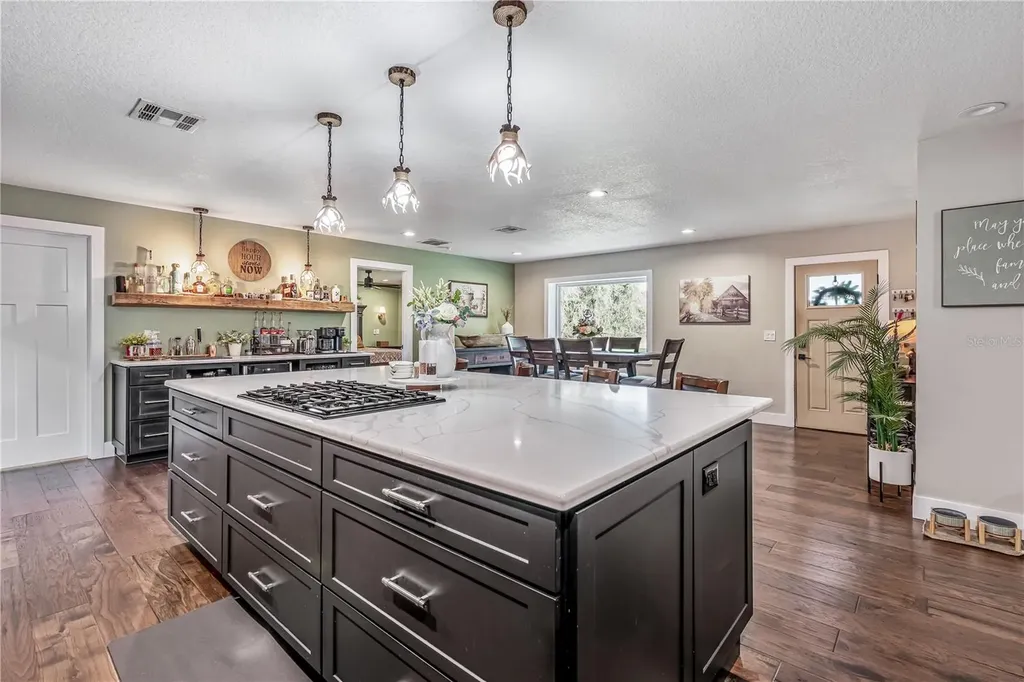 27035 State Road 44 Eustis FL 32736