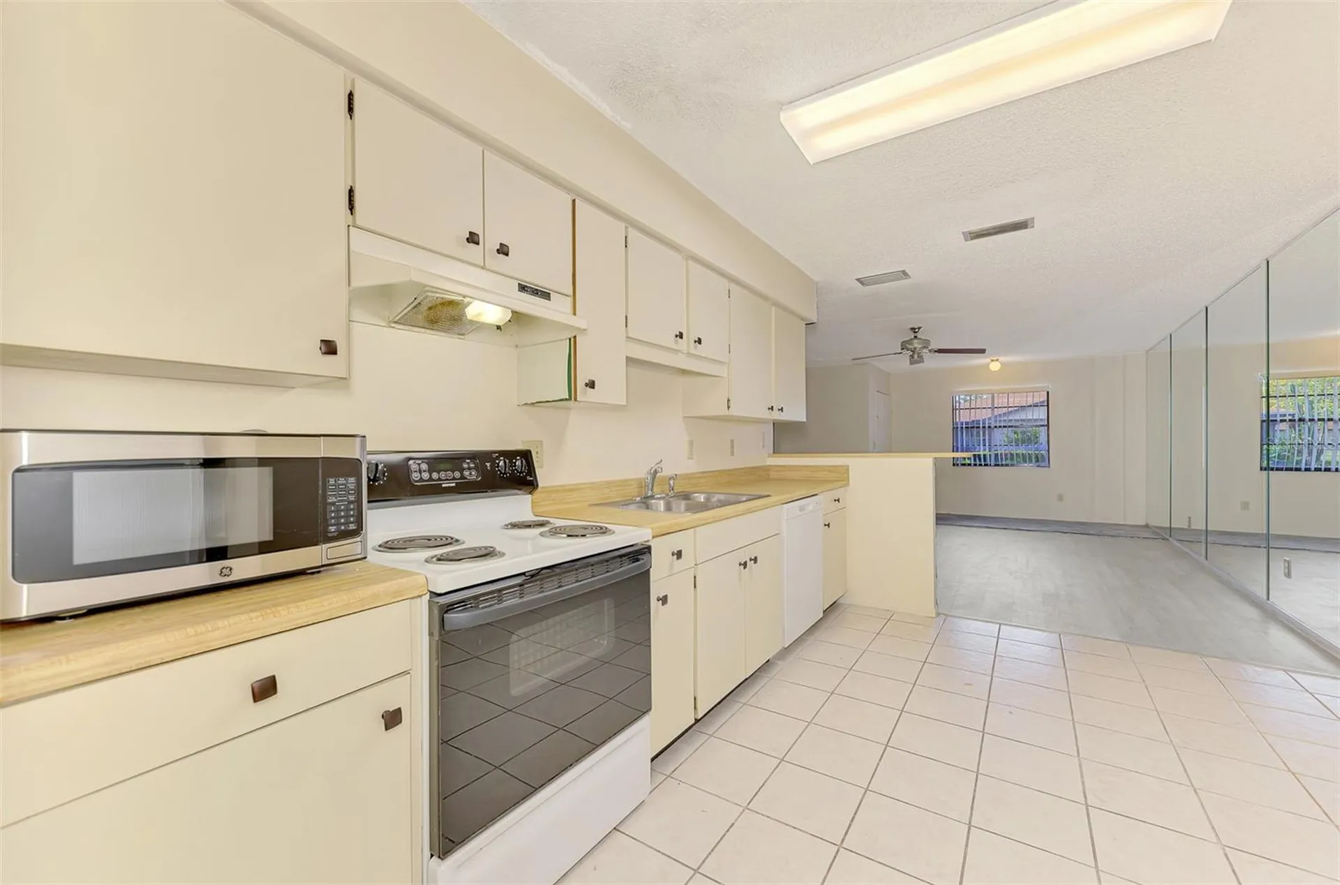 4161 66th Street Circle W Bradenton FL 34209
