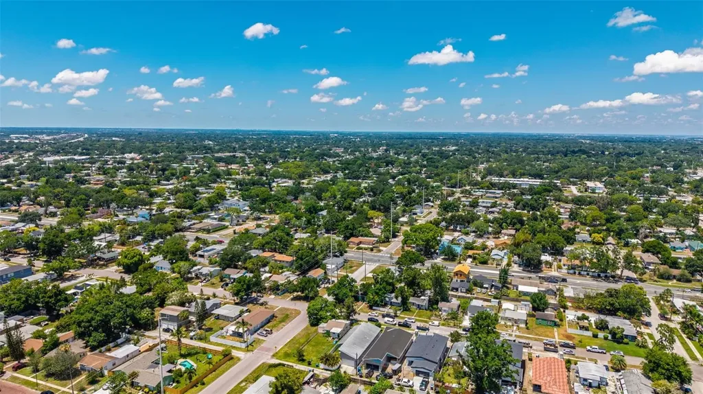5160 Dartmouth Avenue N St Petersburg FL 33710