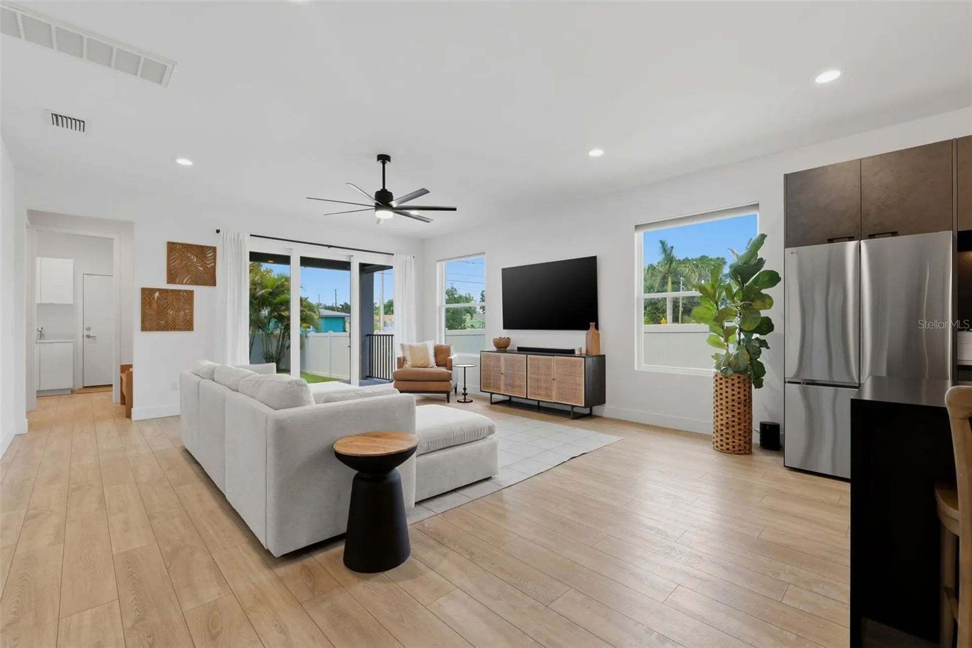 5160 Dartmouth Avenue N St Petersburg FL 33710