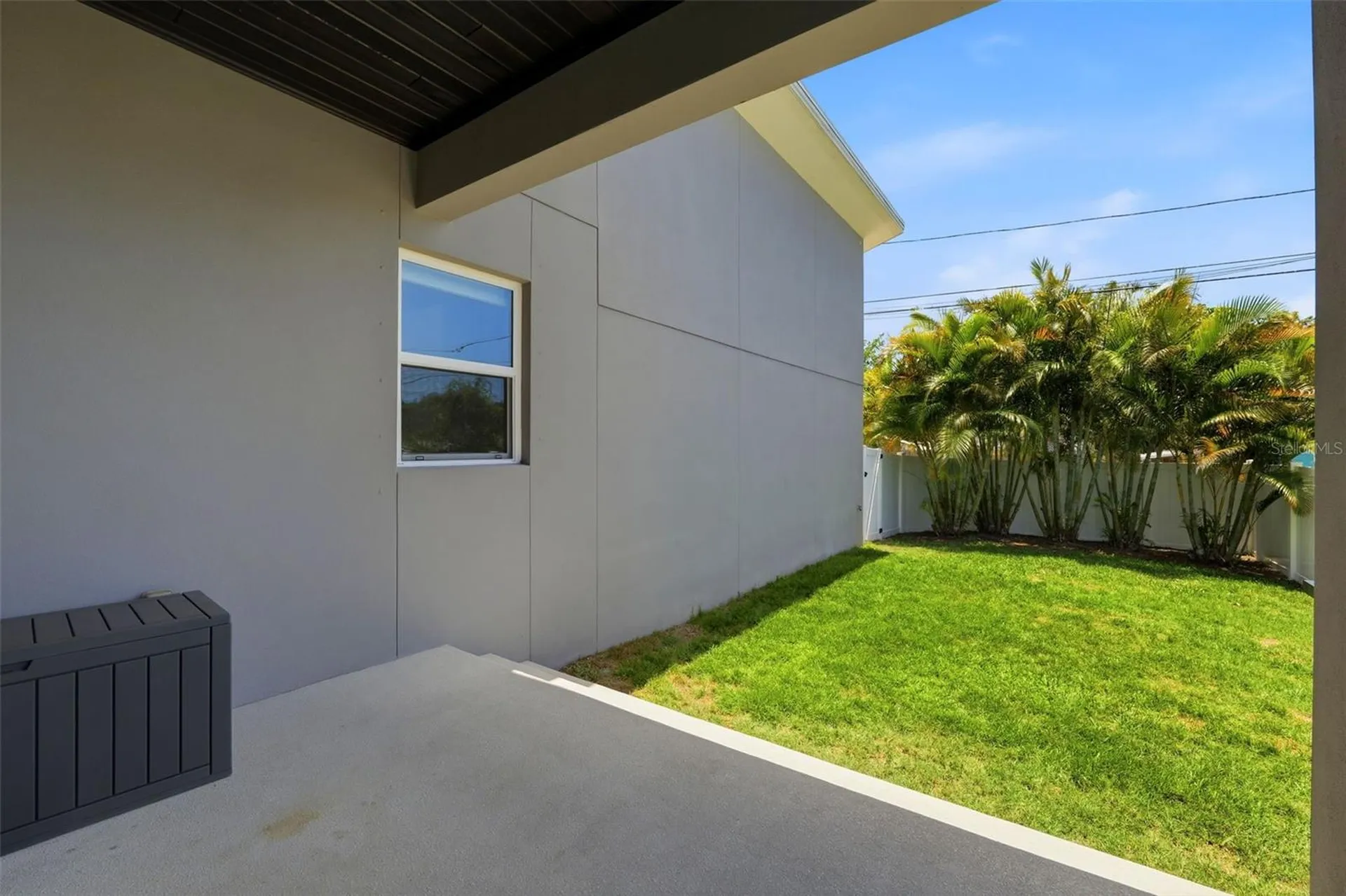 5160 Dartmouth Avenue N St Petersburg FL 33710