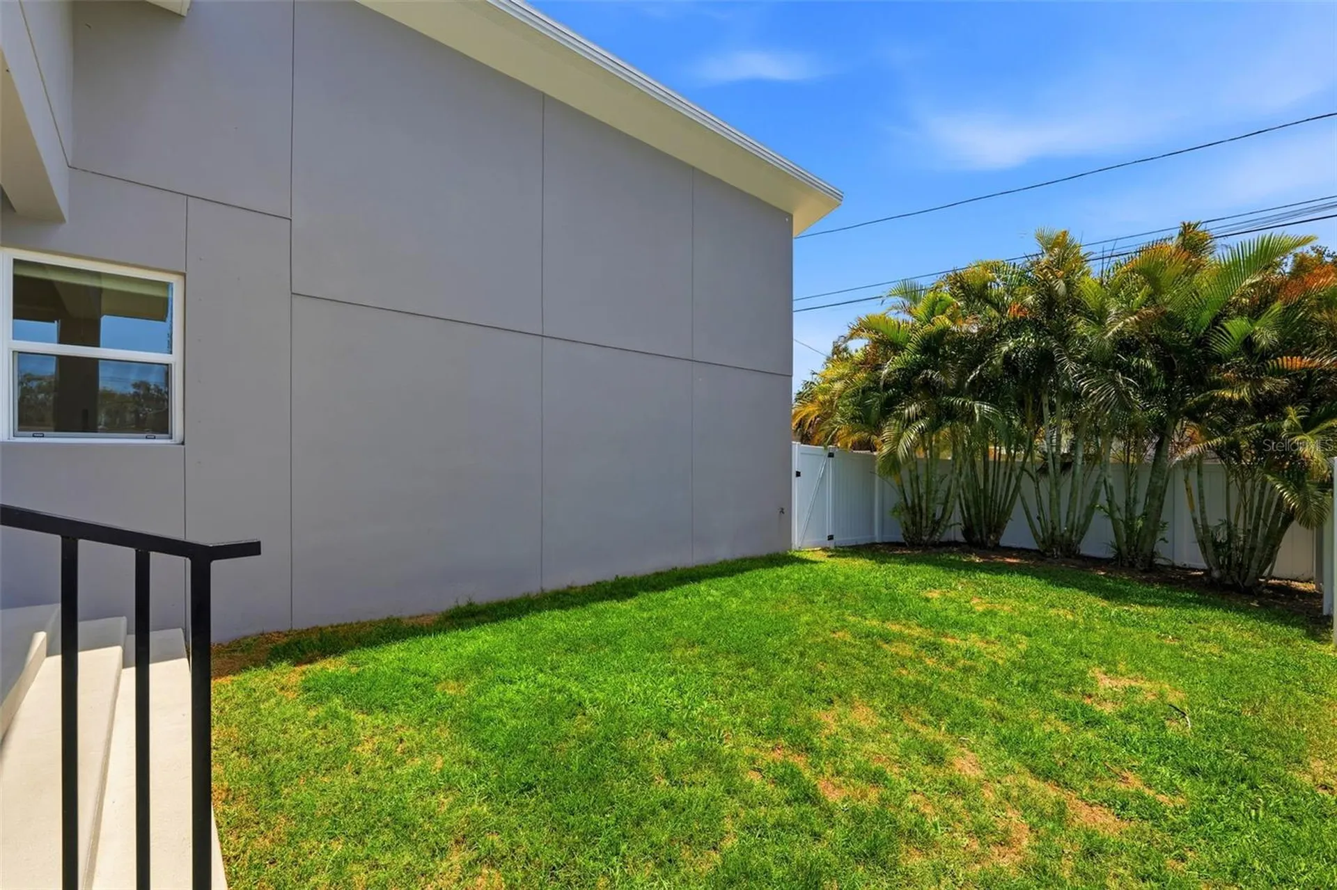 5160 Dartmouth Avenue N St Petersburg FL 33710