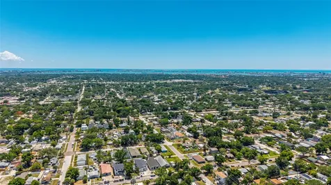 5160 Dartmouth Avenue N St Petersburg FL 33710