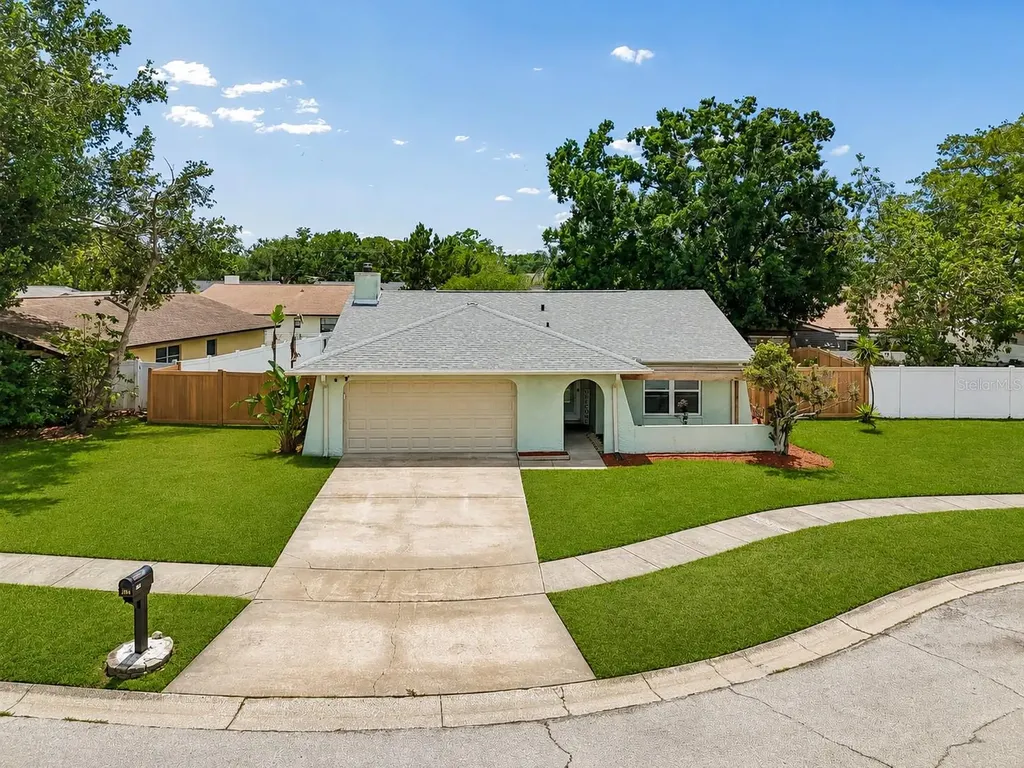 4706 Wandering Way Tampa FL 33624