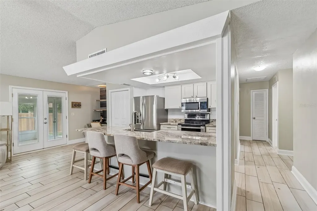 4706 Wandering Way Tampa FL 33624