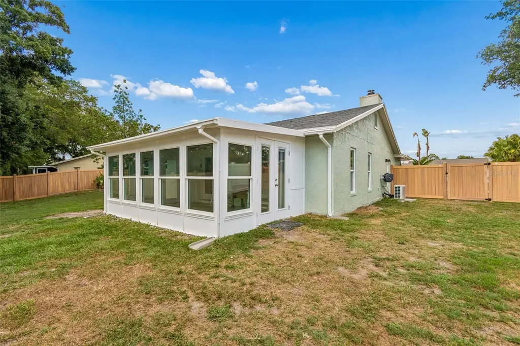 4706 Wandering Way Tampa FL 33624