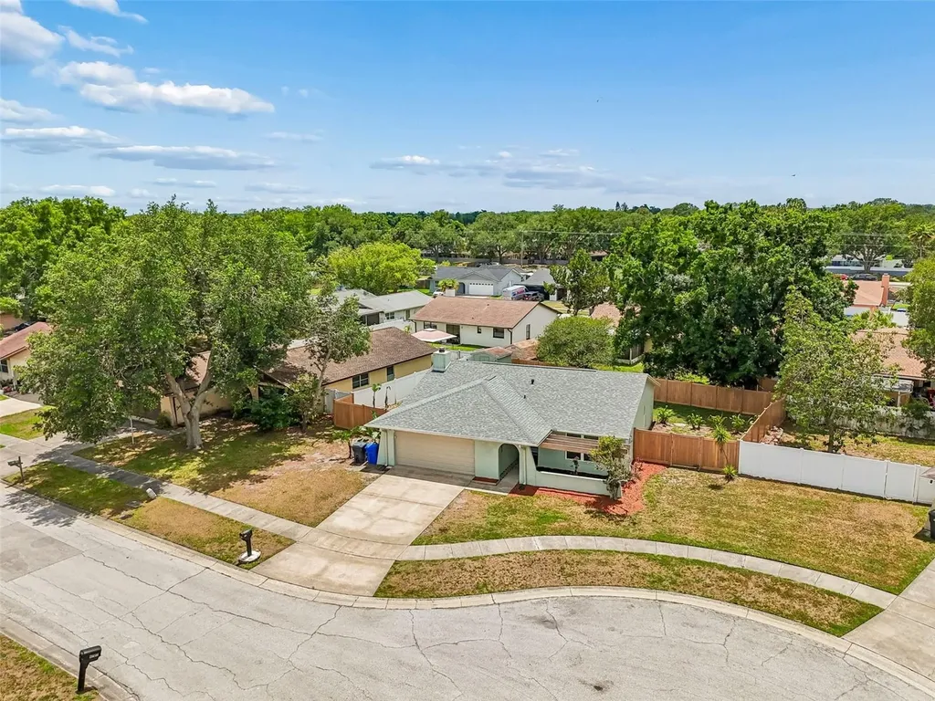 4706 Wandering Way Tampa FL 33624