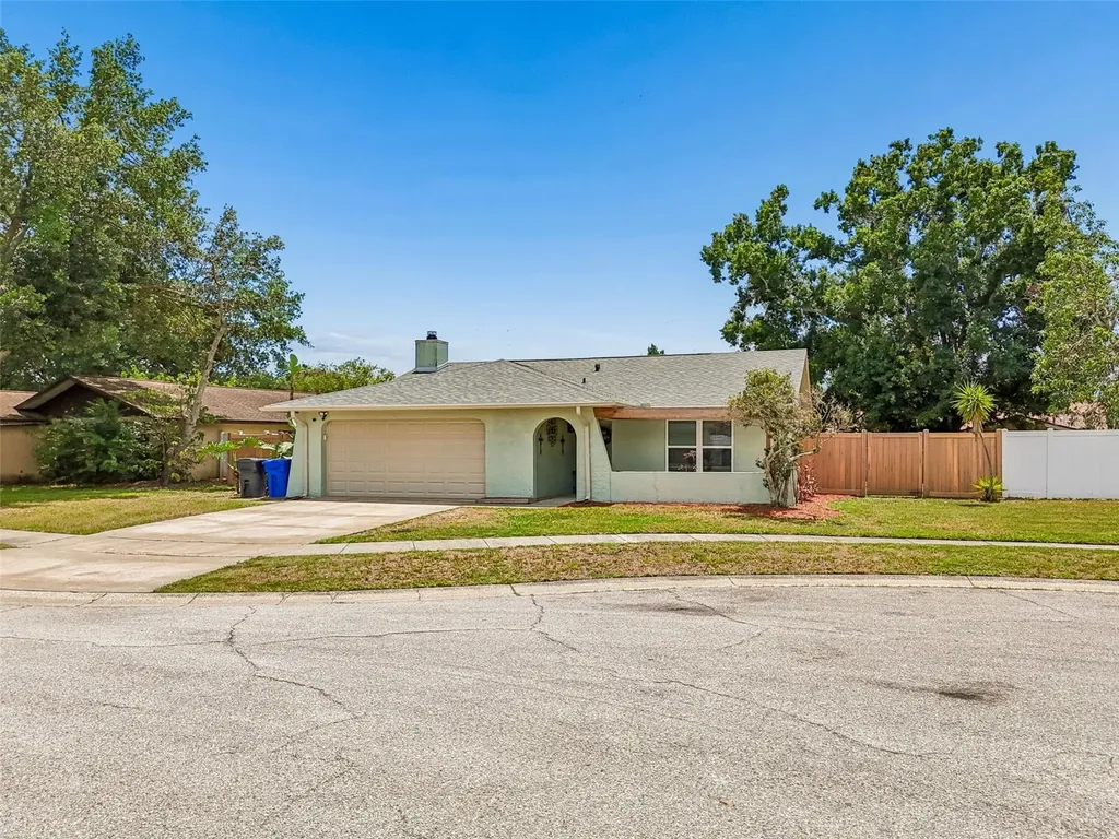 4706 Wandering Way Tampa FL 33624