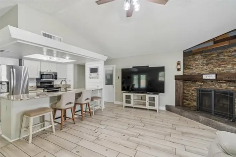 4706 Wandering Way Tampa FL 33624