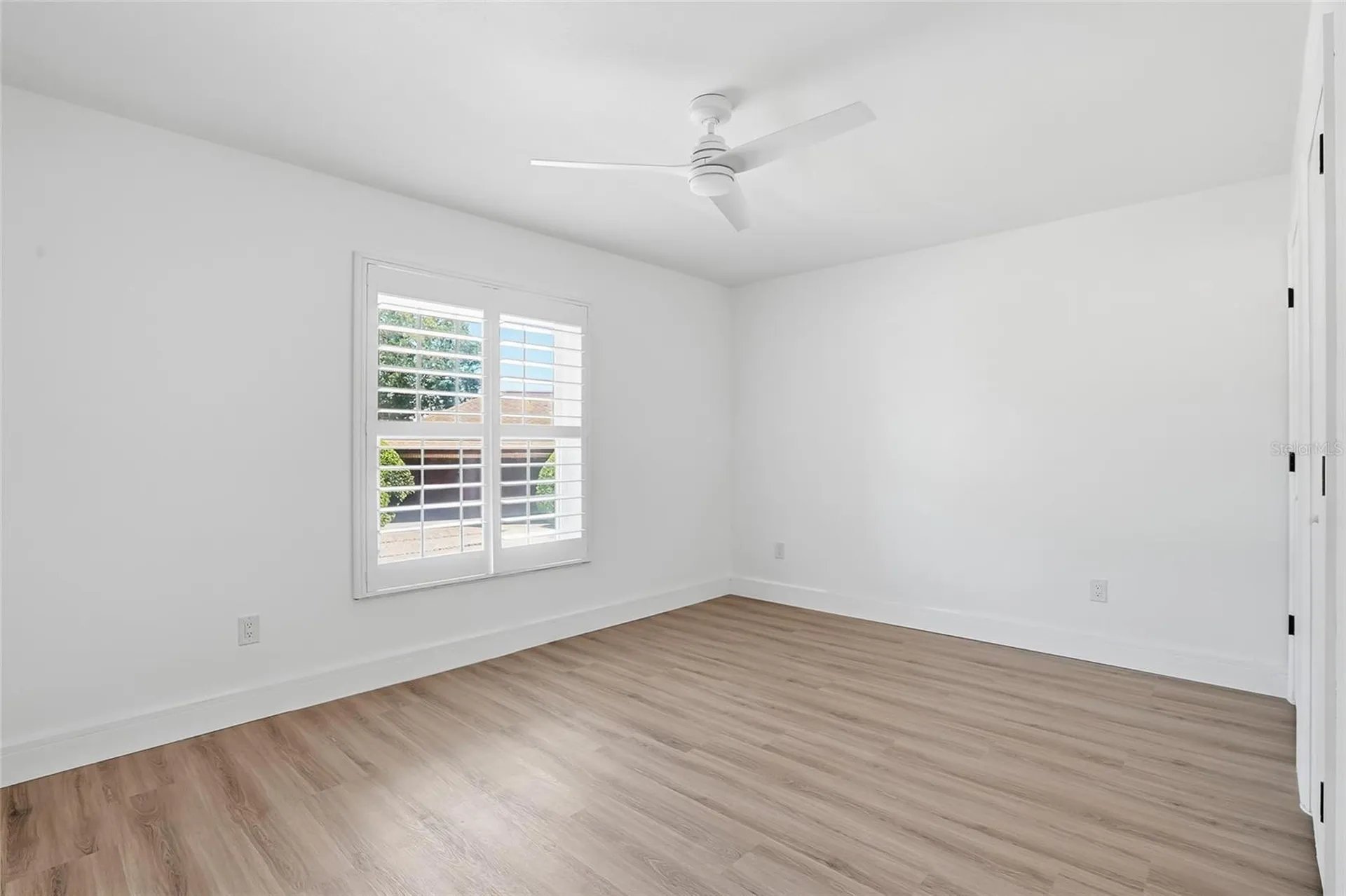 2540 Laurelwood Lane Valrico FL 33596