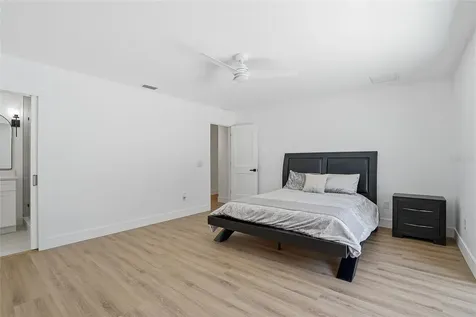 2540 Laurelwood Lane Valrico FL 33596