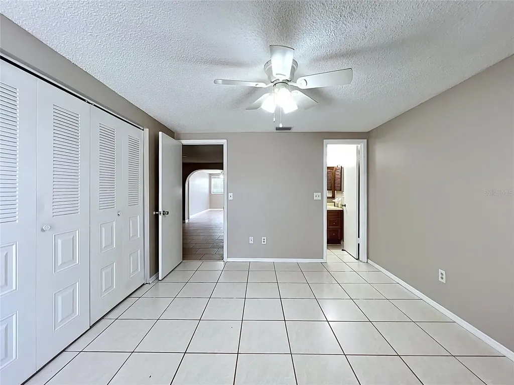 808 Falkirk Avenue Valrico FL 33594