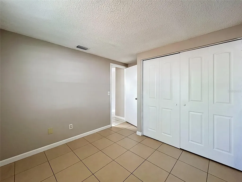 808 Falkirk Avenue Valrico FL 33594