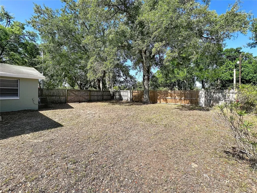 808 Falkirk Avenue Valrico FL 33594