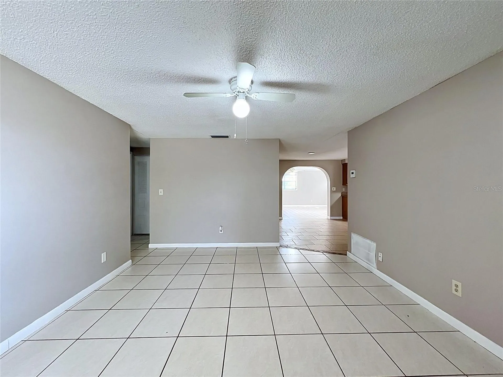 808 Falkirk Avenue Valrico FL 33594