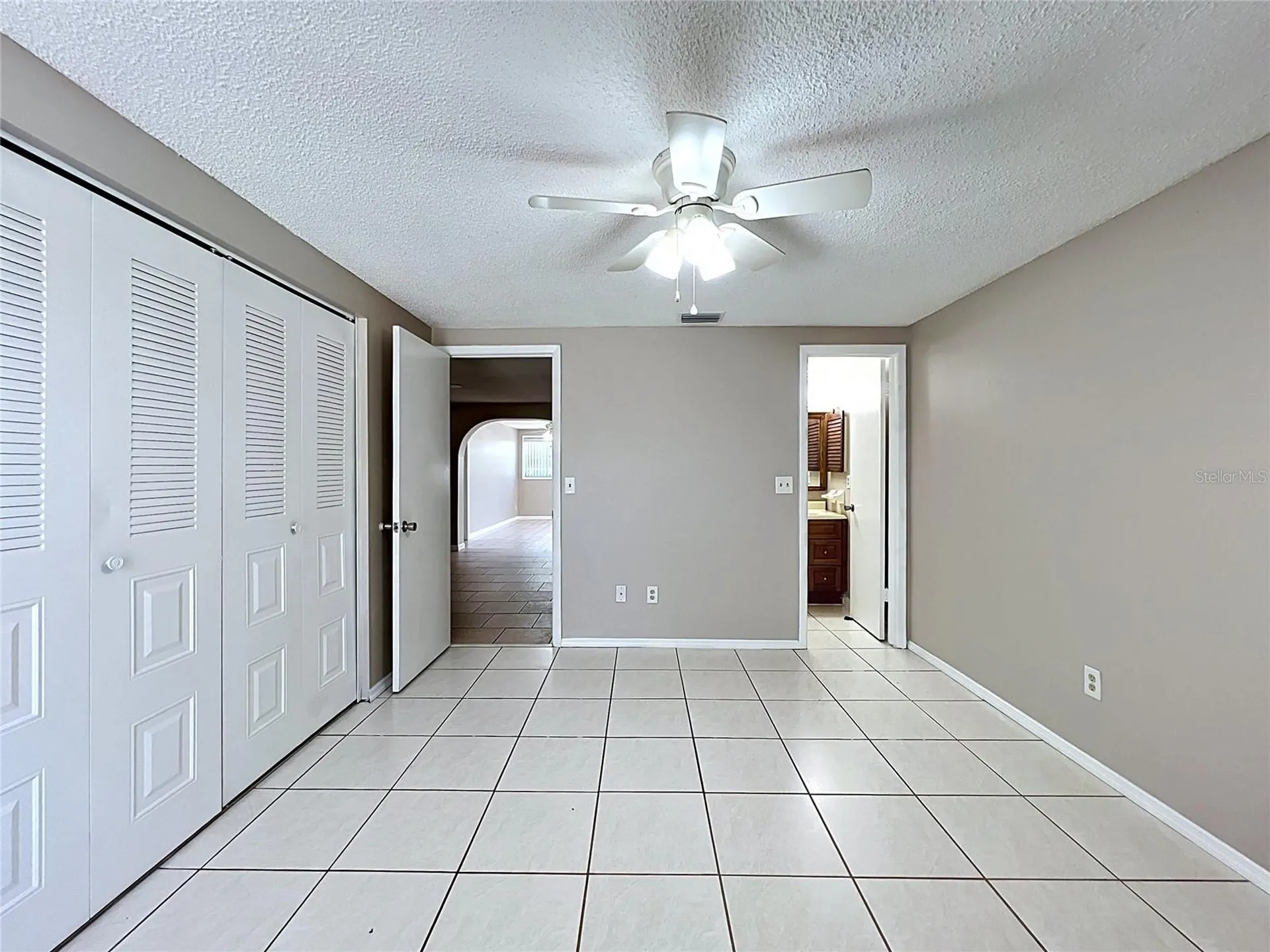 808 Falkirk Avenue Valrico FL 33594