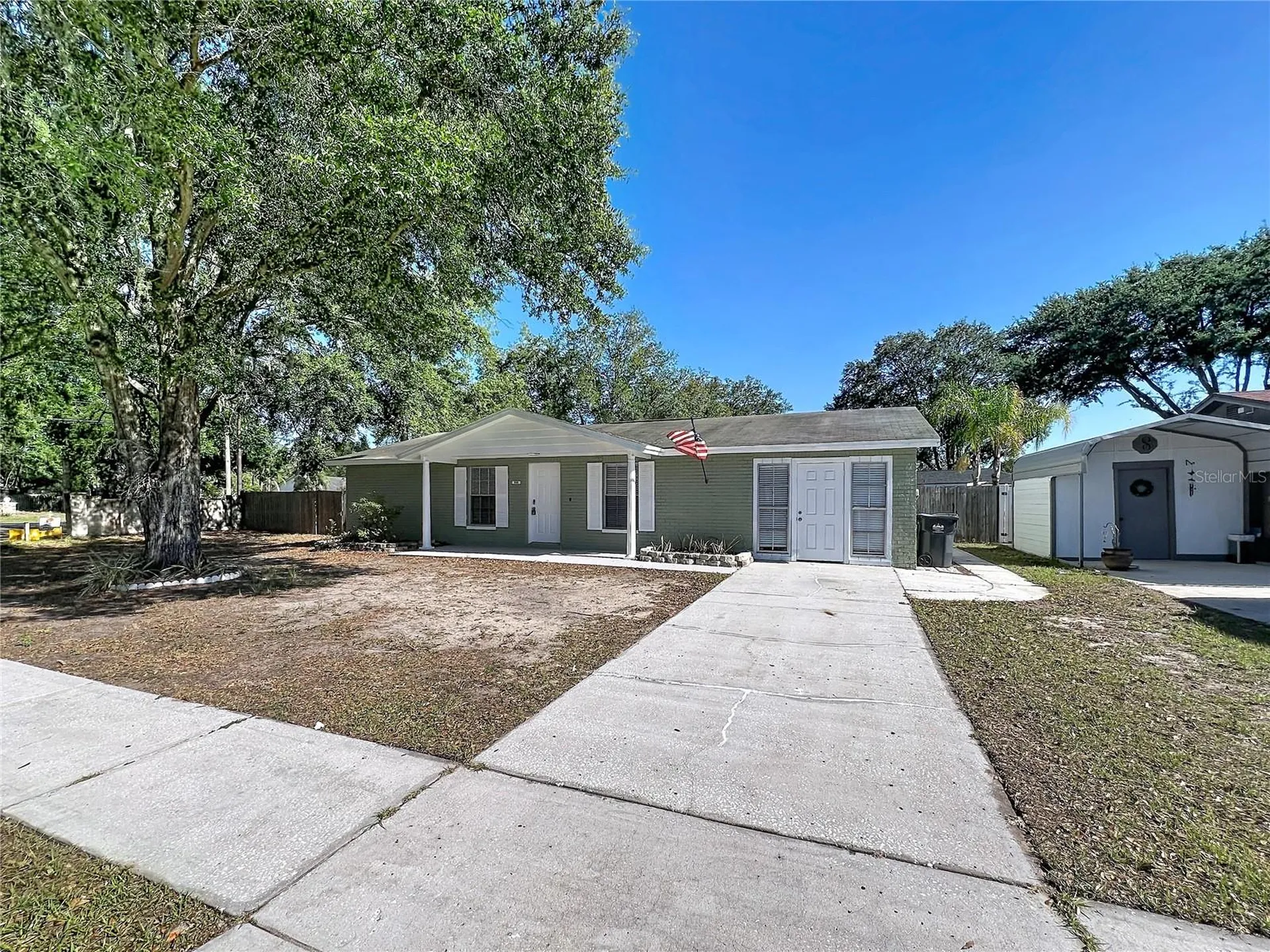 808 Falkirk Avenue Valrico FL 33594
