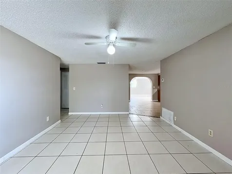 808 Falkirk Avenue Valrico FL 33594