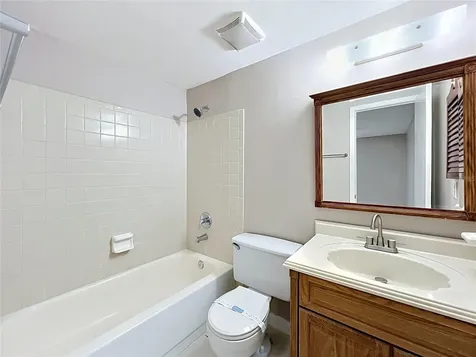 808 Falkirk Avenue Valrico FL 33594