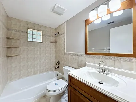 808 Falkirk Avenue Valrico FL 33594