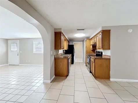 808 Falkirk Avenue Valrico FL 33594