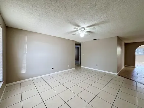 808 Falkirk Avenue Valrico FL 33594