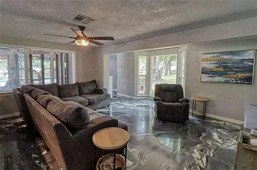 5205 Five Acre Road Plant City FL 33565