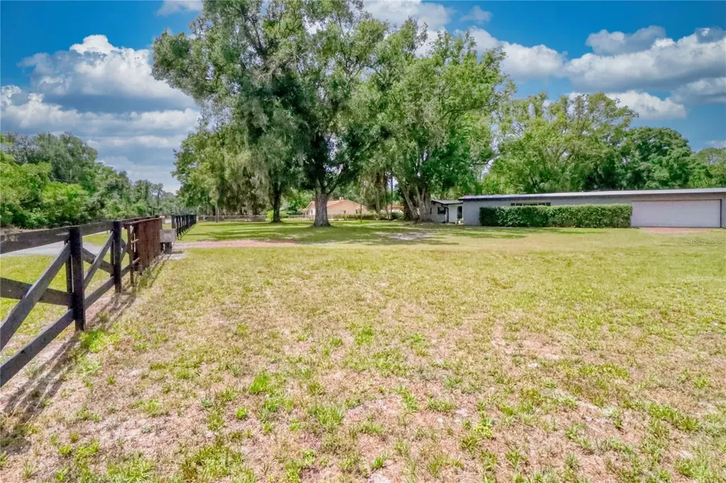 5205 Five Acre Road Plant City FL 33565