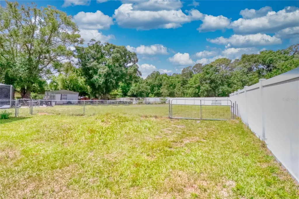 5205 Five Acre Road Plant City FL 33565