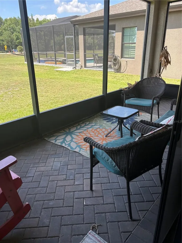 12649 Shetland Walk Drive Lithia FL 33547