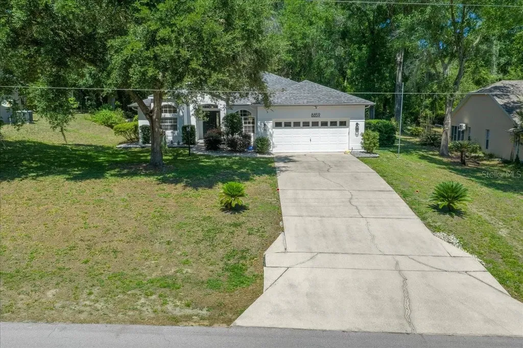 8859 SW 196th Avenue Road Dunnellon FL 34432