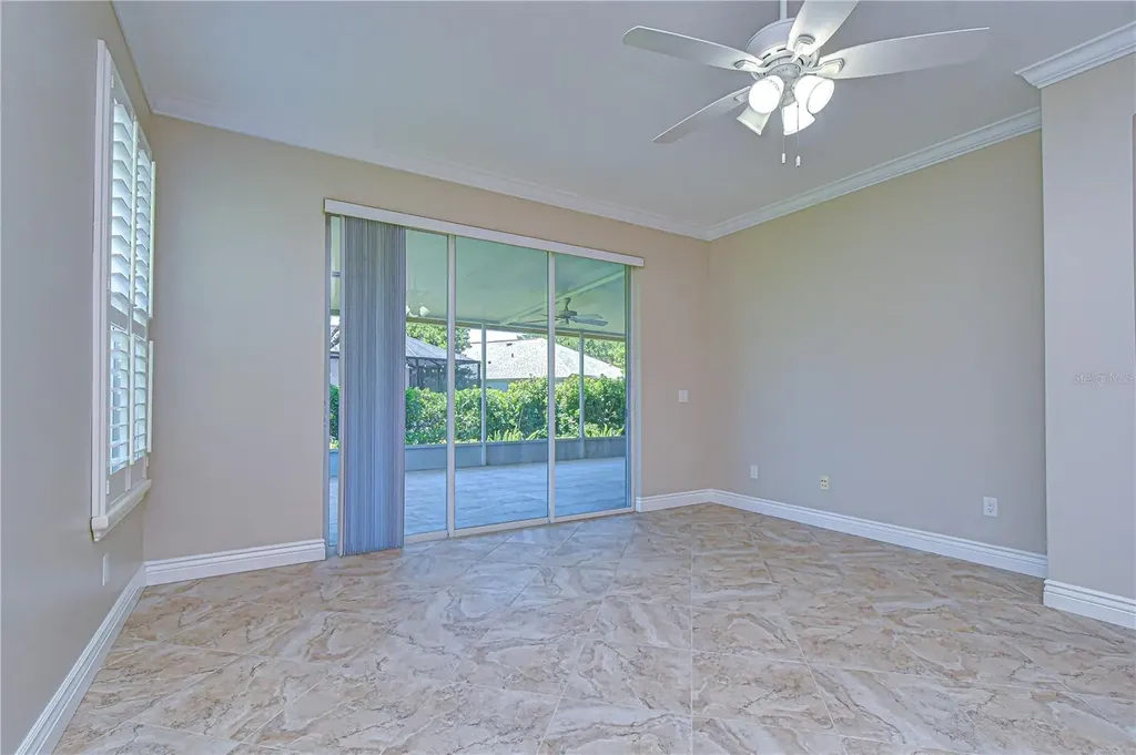 6069 Sandhill Ridge Drive Lithia FL 33547