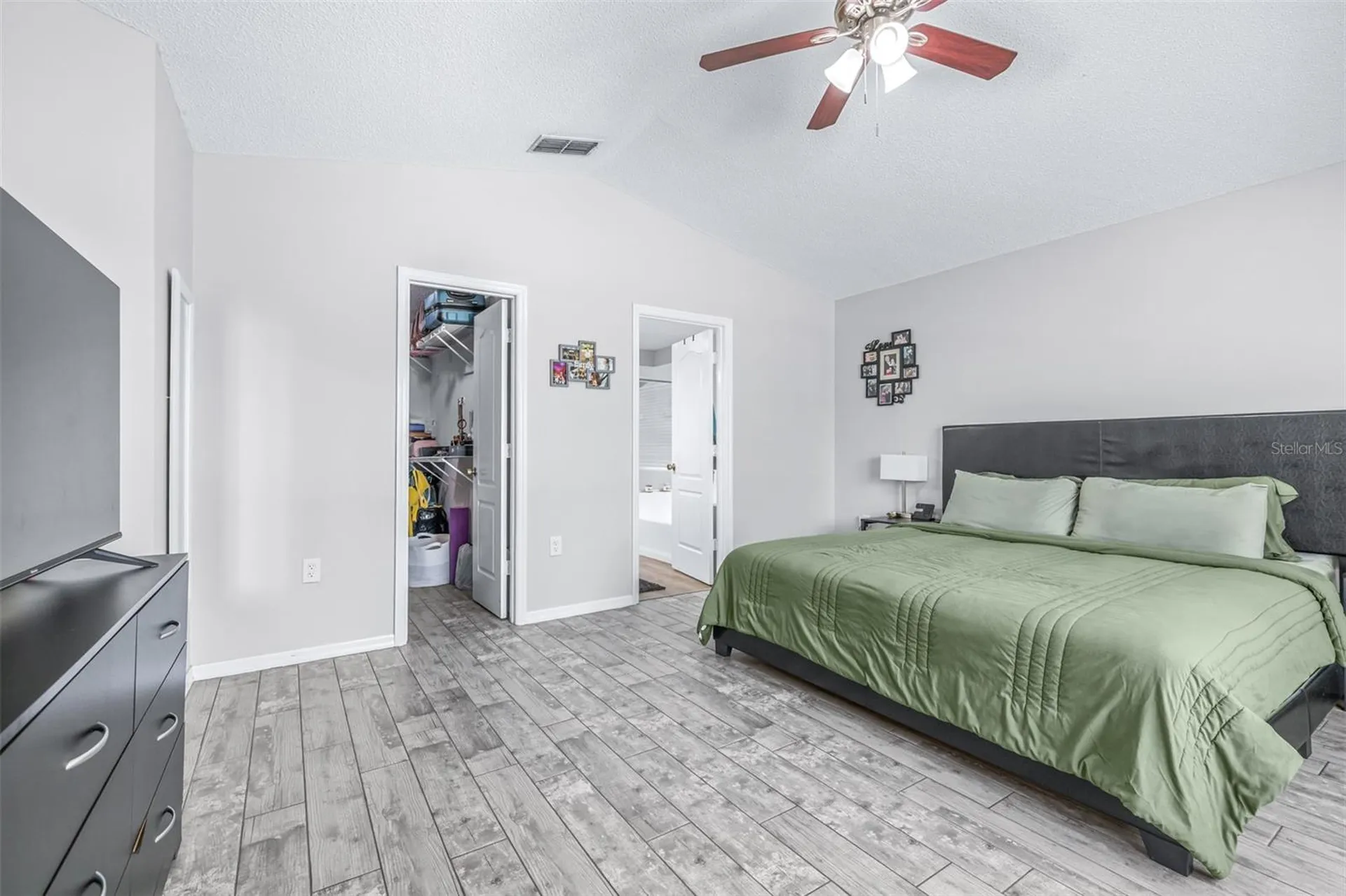 1016 Malletwood Drive Brandon FL 33510