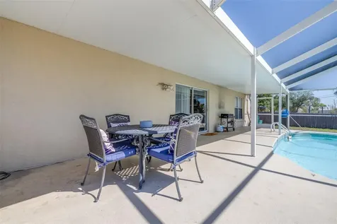 1016 Malletwood Drive Brandon FL 33510