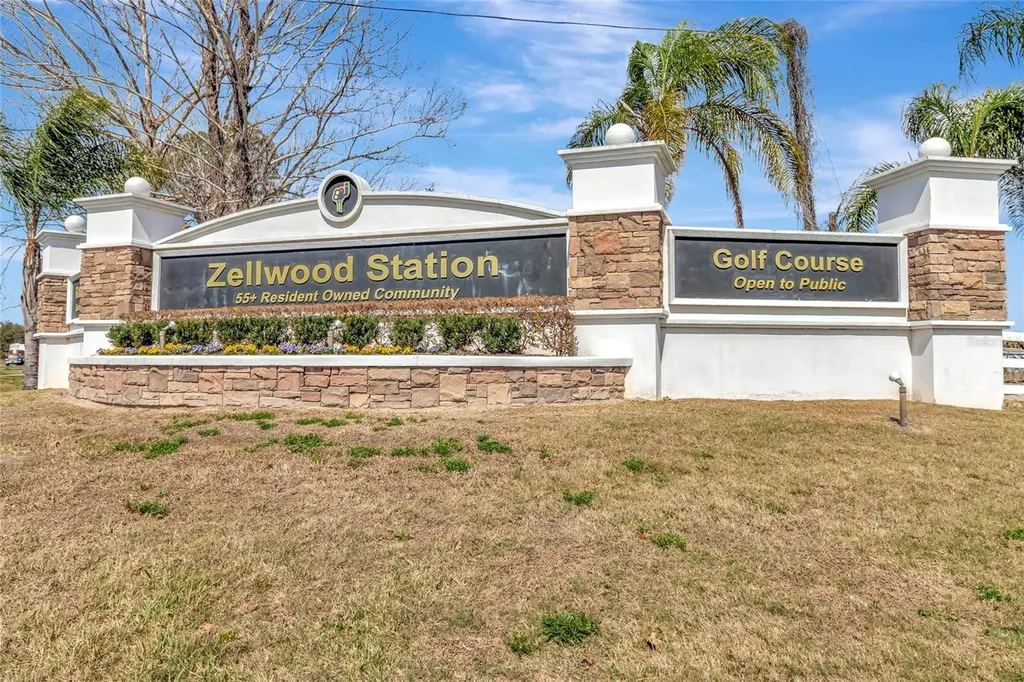 2011 White Oak Lane Zellwood FL 32798