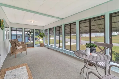 2011 White Oak Lane Zellwood FL 32798