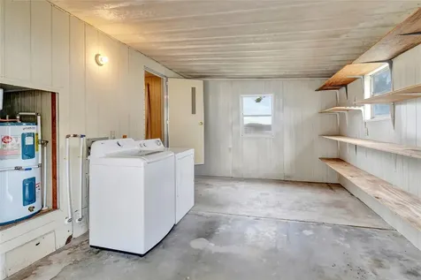 2011 White Oak Lane Zellwood FL 32798