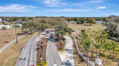 2011 White Oak Lane Zellwood FL 32798