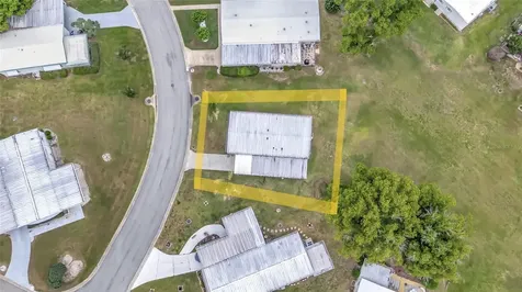 2011 White Oak Lane Zellwood FL 32798