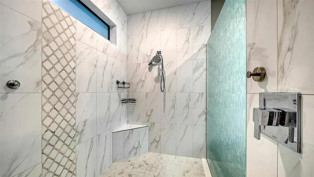 4921 Surfside Circle Bradenton FL 34211